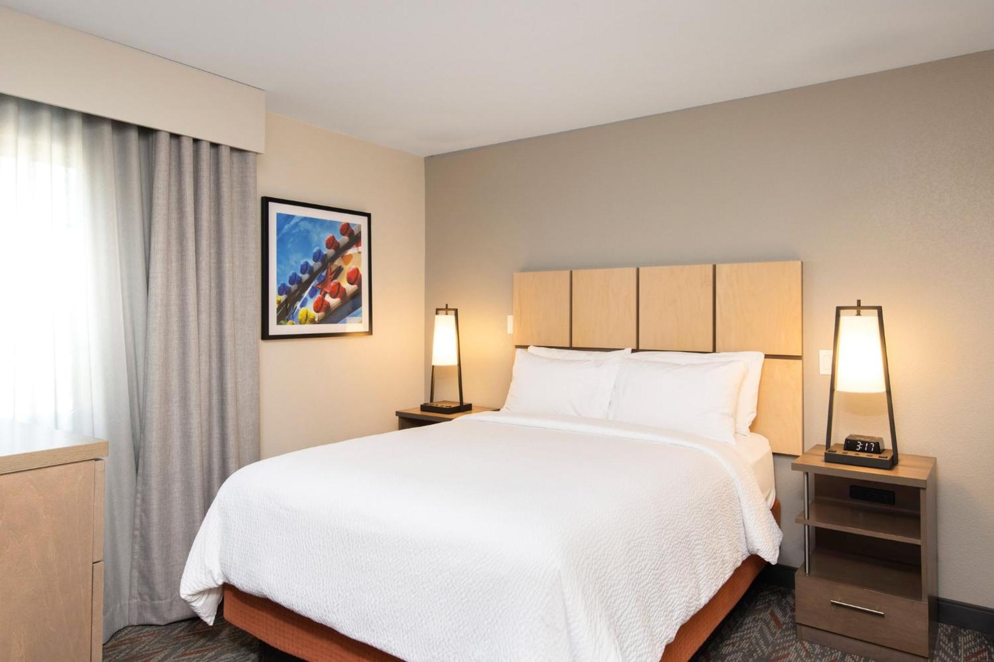 Candlewood Suites Anaheim - Resort Area, An Ihg Hotel Exterior photo
